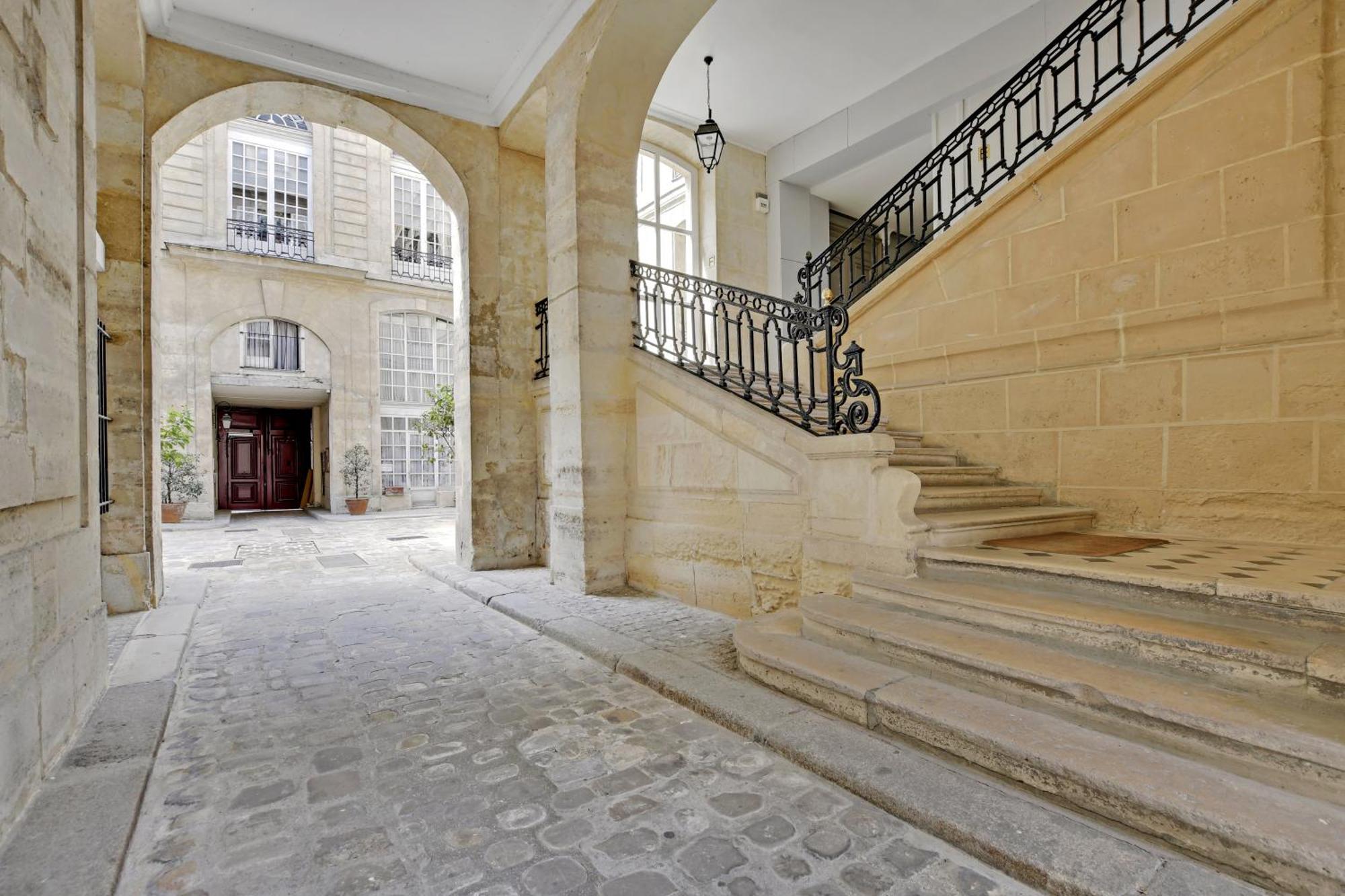 Pick A Flat'S Apartements With Services In Louvre - Rue Des Halles Paryż Zewnętrze zdjęcie